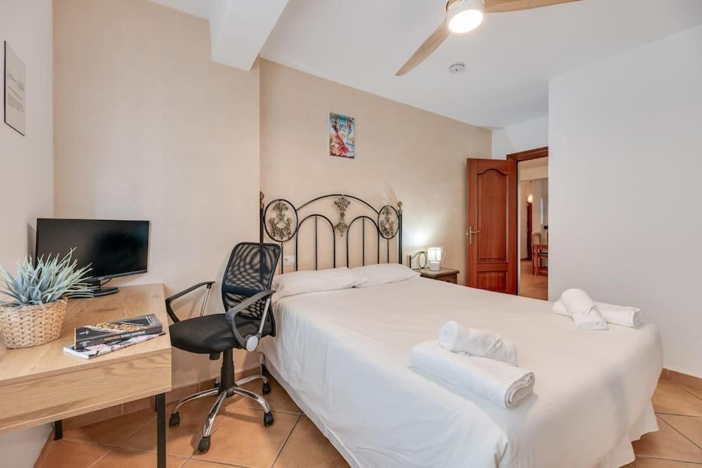 Encantador Apartamento Cerca Del Mar Malaga Exterior photo